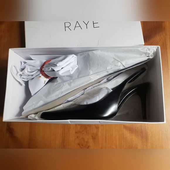 Bobby Pump By RAYE Size 6.5 - Picture 2 of 5
